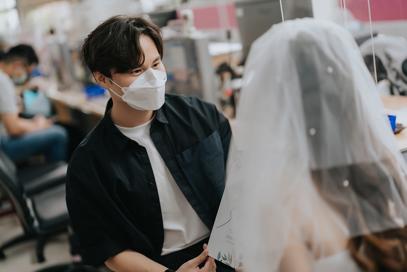 [結婚登記] Kai＆Hanna 登記日@內湖戶政事務所