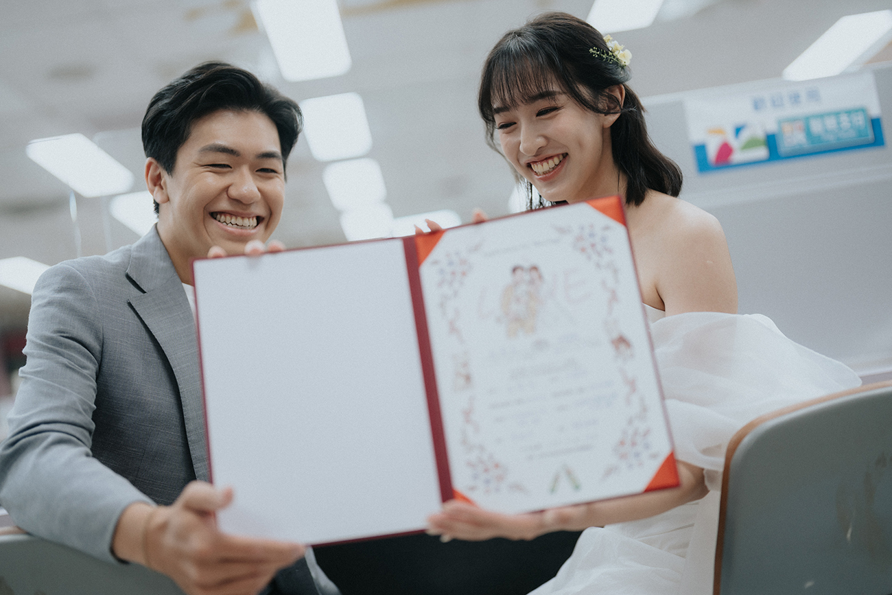 [結婚登記] Kai＆Emily 登記日@士林戶政事務所